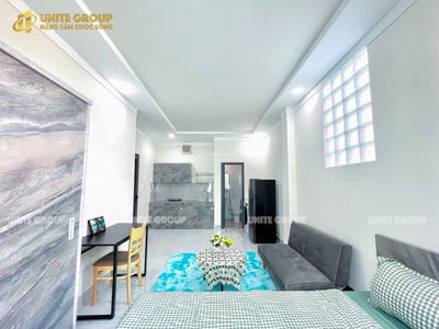 Phan Dang Luu Street, Vietnam  Phan Dang Luu Street, Vietnam