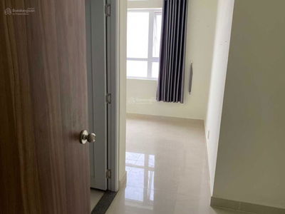 Topaz Elite, Vietnam Topaz Elite, Vietnam