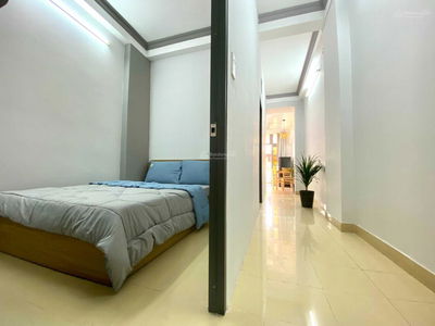 Bui Dinh Tuy Street, Vietnam Bui Dinh Tuy Street, Vietnam