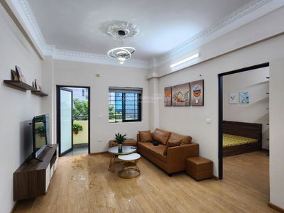 Me Tri Street, Vietnam Me Tri Street, Vietnam