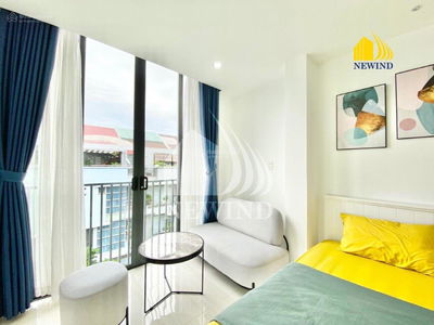 Lam Van Ben Street, Vietnam Lam Van Ben Street, Vietnam