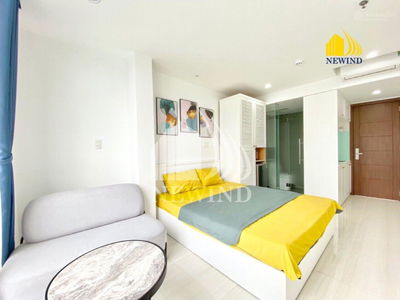 Lam Van Ben Street, Vietnam Lam Van Ben Street, Vietnam