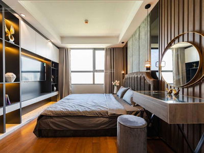 Golden Palace, Vietnam Golden Palace, Vietnam