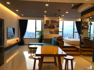 River Gate, Vietnam River Gate, Vietnam