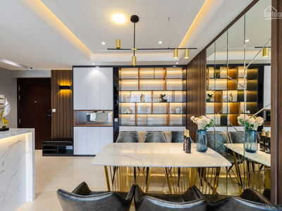 The Nine, Vietnam The Nine, Vietnam