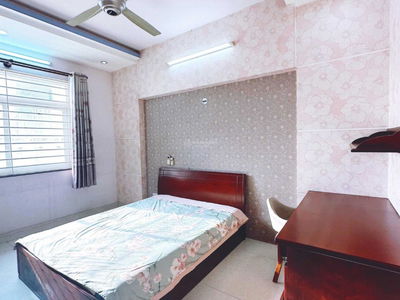 Than Van Nhiep Street, Vietnam Than Van Nhiep Street, Vietnam