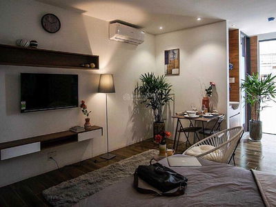 Nguyen Thi Dinh Street, Vietnam Nguyen Thi Dinh Street, Vietnam