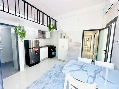 Van Kiep Street, Vietnam Van Kiep Street, Vietnam