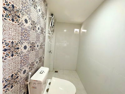 Le Quang Dinh Street, Vietnam Le Quang Dinh Street, Vietnam