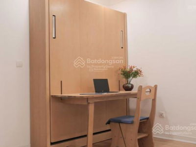 D'. Le Pont D'or - Hoang Cau, Vietnam D'. Le Pont D'or - Hoang Cau, Vietnam