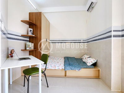 Dang Thuy Tram Street, Vietnam Dang Thuy Tram Street, Vietnam