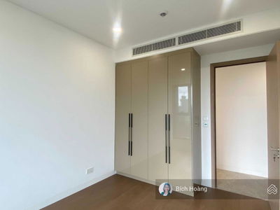 The River Thu Thiem, Vietnam  The River Thu Thiem, Vietnam