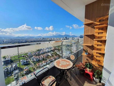 The Monarchy, Vietnam The Monarchy, Vietnam