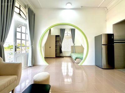 Dang Thuy Tram Street, Vietnam Dang Thuy Tram Street, Vietnam