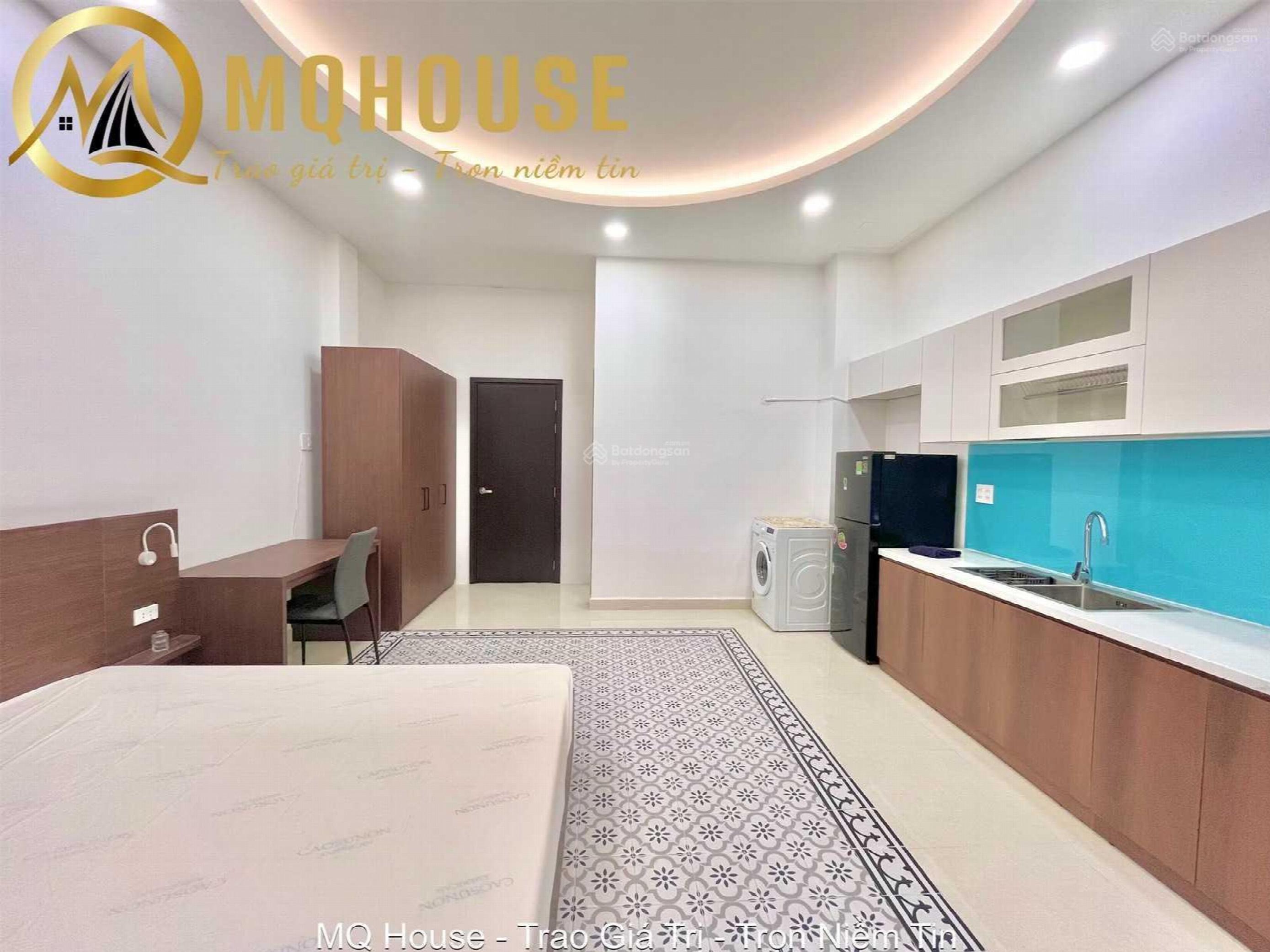 Nguyen Thuong Hien Street, Vietnam Nguyen Thuong Hien Street, Vietnam