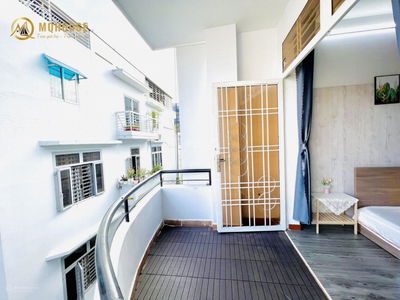 Hoang Van Thu Street, Vietnam Hoang Van Thu Street, Vietnam