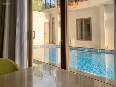 Mai Chi Tho Street, Vietnam Mai Chi Tho Street, Vietnam