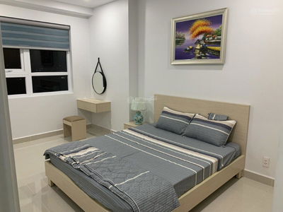 Topaz Elite, Vietnam Topaz Elite, Vietnam