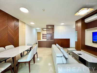 Happy In View, Vietnam  Happy In View, Vietnam