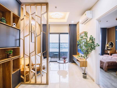 The Monarchy, Vietnam The Monarchy, Vietnam