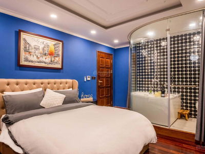 D'. Le Roi Soleil, Vietnam D'. Le Roi Soleil, Vietnam