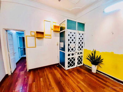 Ta Quang Buu Street, Vietnam  Ta Quang Buu Street, Vietnam