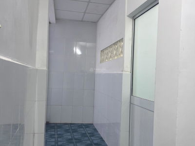 Nguyen Thi Tan Street, Vietnam  Nguyen Thi Tan Street, Vietnam