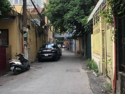 Ton Duc Thang Street, Vietnam Ton Duc Thang Street, Vietnam