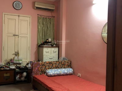 Nguyen Hong Street, Vietnam Nguyen Hong Street, Vietnam