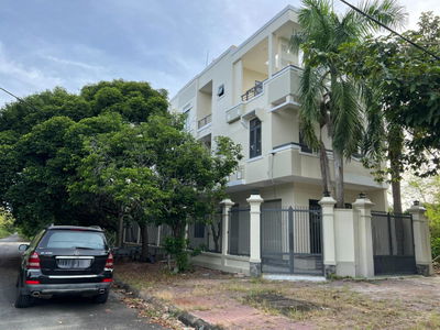 Le Hong Phong Street, Vietnam Le Hong Phong Street, Vietnam