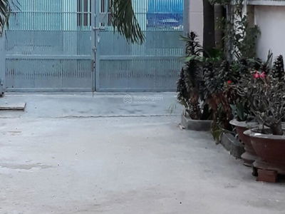 Ha Huy Giap Street, Vietnam Ha Huy Giap Street, Vietnam