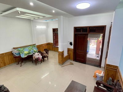 Le Thi Hong Street, Vietnam Le Thi Hong Street, Vietnam