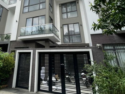 12B/2, Vietnam 12B/2, Vietnam