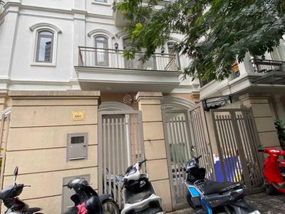 Nguyen Binh Khiem Street, Vietnam Nguyen Binh Khiem Street, Vietnam