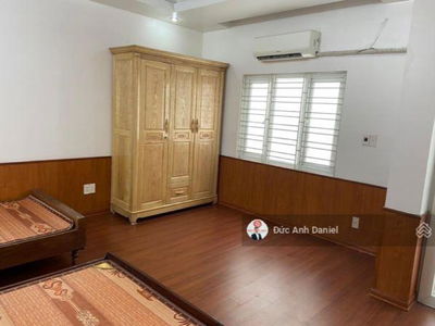 Vo Nguyen Giap Street, Vietnam Vo Nguyen Giap Street, Vietnam