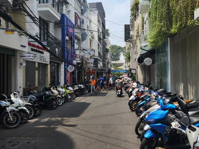 150, Vietnam 150, Vietnam