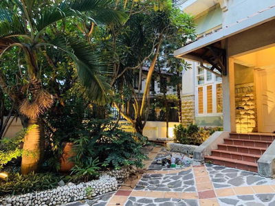 Su Van Hanh Street, Vietnam Su Van Hanh Street, Vietnam