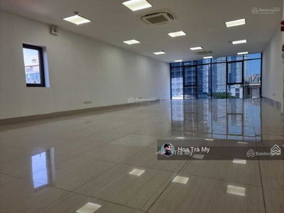 Huynh Thuc Khang Street, Vietnam Huynh Thuc Khang Street, Vietnam