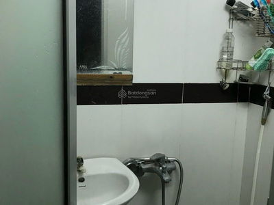 Kha Van Can Street, Vietnam  Kha Van Can Street, Vietnam