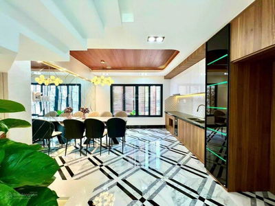 Duong Quang Ham Street, Vietnam Duong Quang Ham Street, Vietnam