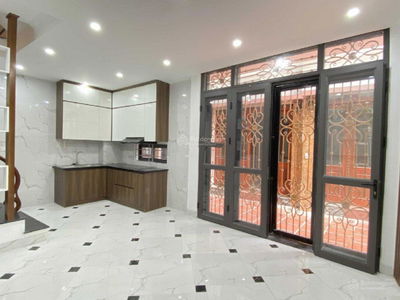 Chua Lang Street, Vietnam Chua Lang Street, Vietnam