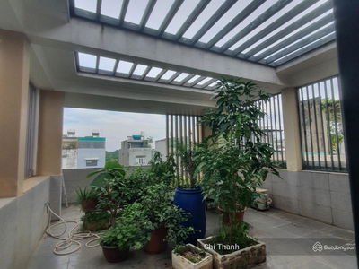 Lien Phuong Street, Vietnam Lien Phuong Street, Vietnam