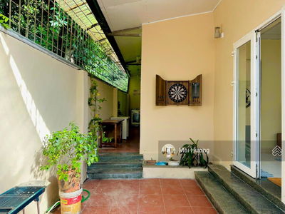 Ton Duc Thang Street, Vietnam Ton Duc Thang Street, Vietnam