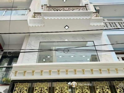 Ton Duc Thang Street, Vietnam Ton Duc Thang Street, Vietnam