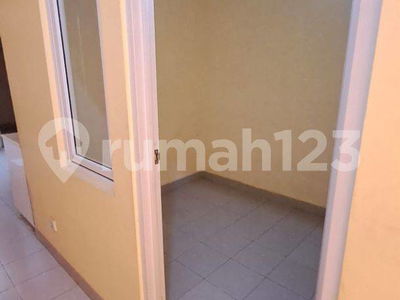 Gehäuse In Jakarta, Indonesia  Gehäuse In Jakarta, Indonesia