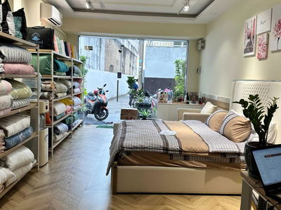 Nguyen Van Troi Street, Vietnam Nguyen Van Troi Street, Vietnam