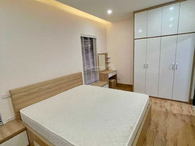 Mai Hac De Street, Vietnam  Mai Hac De Street, Vietnam