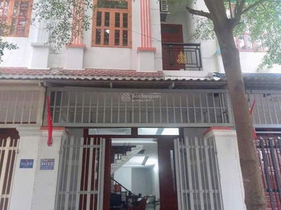 Phan Dinh Giot Street, Vietnam Phan Dinh Giot Street, Vietnam