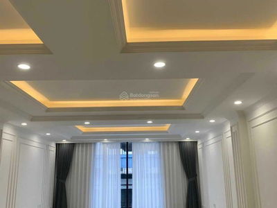 Nguyen Hong Street, Vietnam Nguyen Hong Street, Vietnam