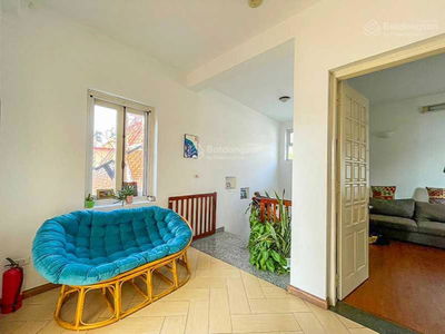 Tay Ho Street, Vietnam Tay Ho Street, Vietnam